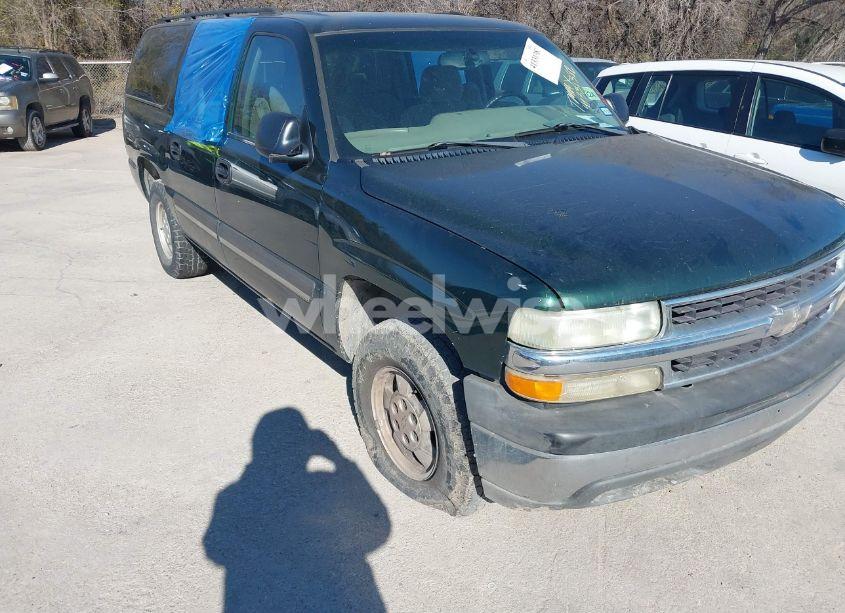 Photo 6 of 2004 Chevrolet Suburban 1500 LS (VIN 3GNEC16Z24G316520)