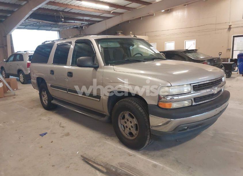 2005 Chevrolet Suburban 1500 LS (VIN 3GNEC16Z25G136603) main photo