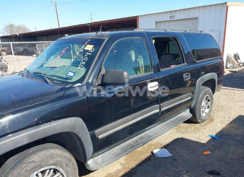 Photo 6 of 2005 Chevrolet Suburban 1500 LS (VIN 3GNEC16Z25G158598)