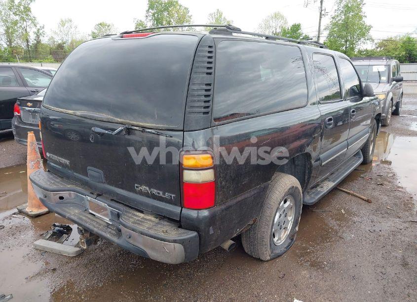 Photo 4 of 2004 Chevrolet Suburban 1500 LS (VIN 3GNEC16Z34G110624)