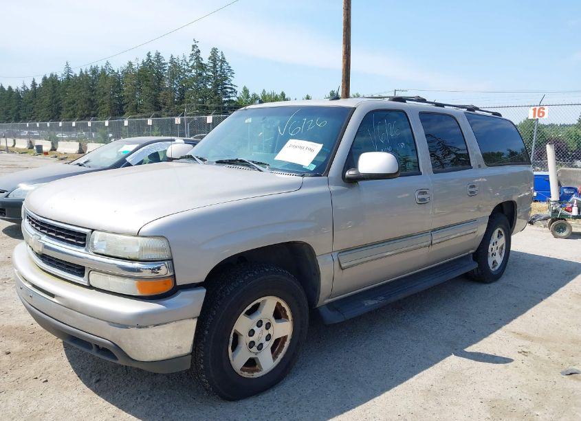 Photo 2 of 2005 Chevrolet Suburban 1500 LT (VIN 3GNEC16Z35G198964)