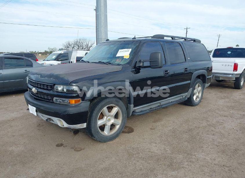 Photo 2 of 2005 Chevrolet Suburban 1500 Z71 (VIN 3GNEC16Z35G273906)