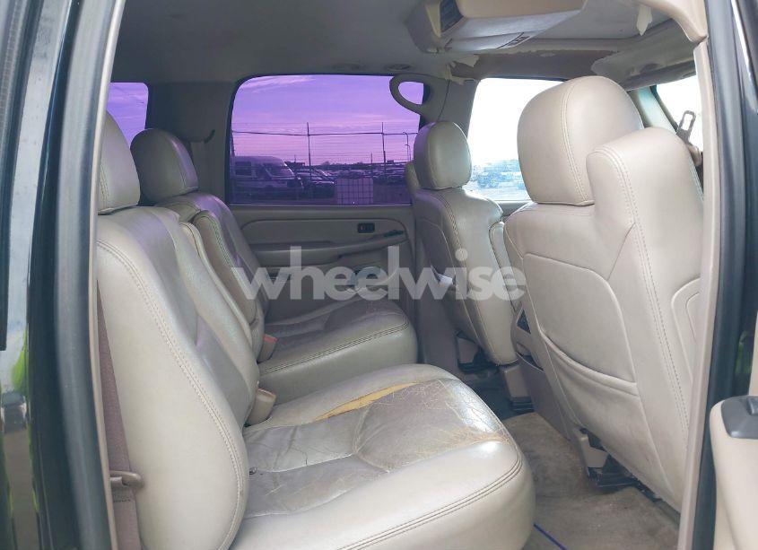 Photo 7 of 2005 Chevrolet Suburban 1500 Z71 (VIN 3GNEC16Z35G273906)