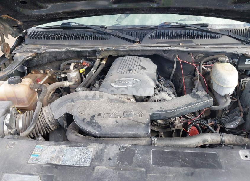 Photo 9 of 2005 Chevrolet Suburban 1500 Z71 (VIN 3GNEC16Z35G273906)