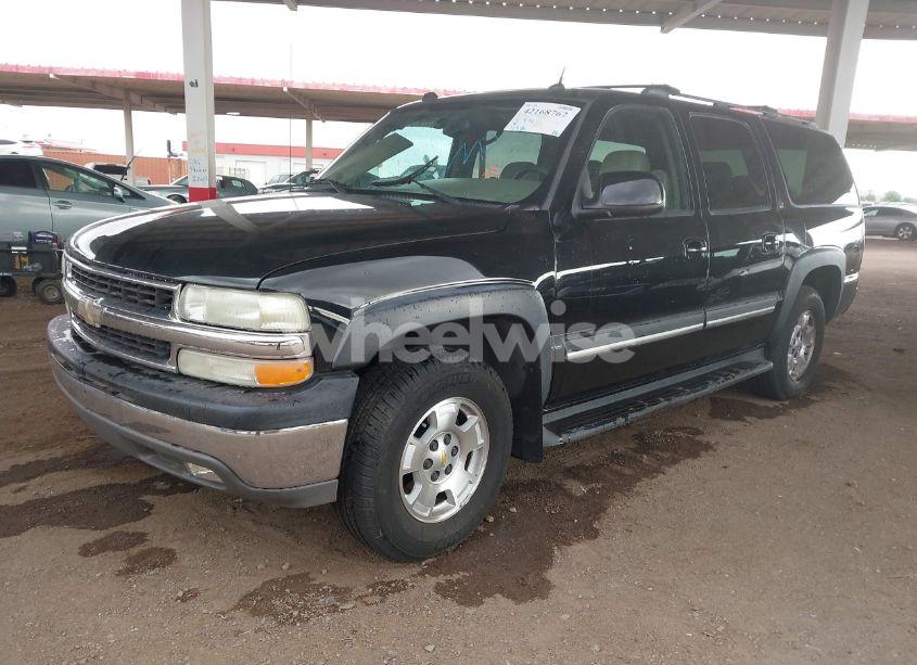 Photo 2 of 2005 Chevrolet Suburban 1500 LT (VIN 3GNEC16Z35G295761)