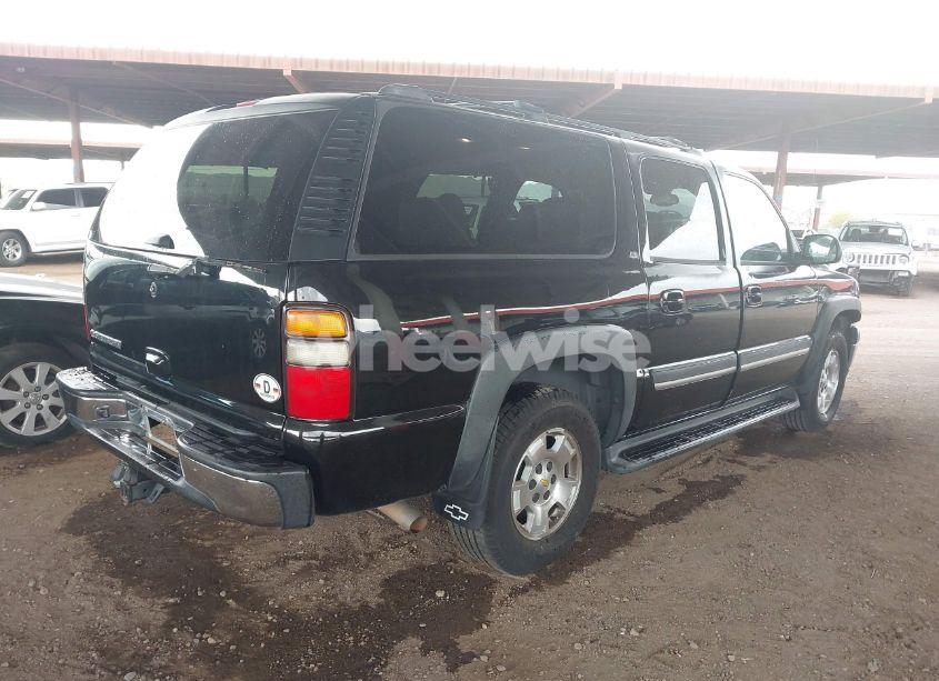 Photo 4 of 2005 Chevrolet Suburban 1500 LT (VIN 3GNEC16Z35G295761)