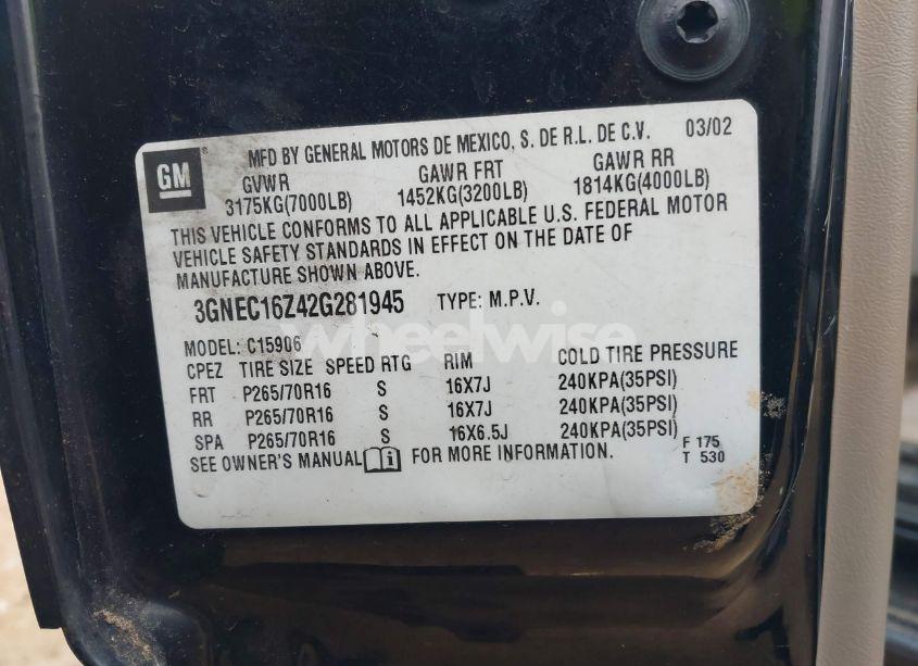 Photo 9 of 2002 Chevrolet Suburban 1500 LT (VIN 3GNEC16Z42G281945)