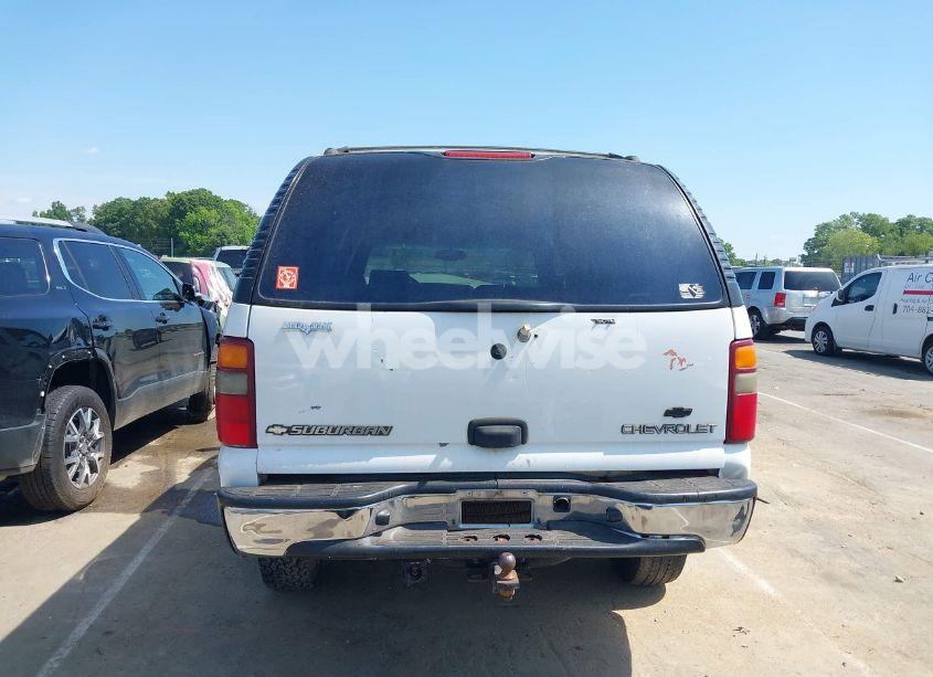 Photo 16 of 2003 Chevrolet Suburban 1500 LS (VIN 3GNEC16Z43G155599)