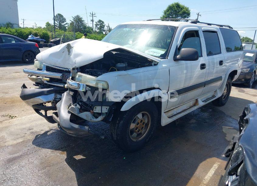 Photo 2 of 2003 Chevrolet Suburban 1500 LS (VIN 3GNEC16Z43G155599)