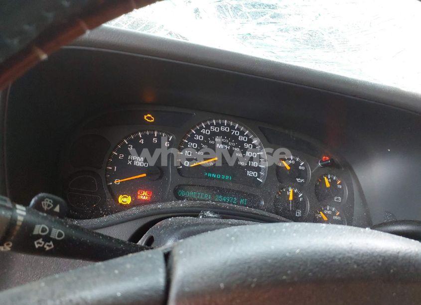 Photo 7 of 2003 Chevrolet Suburban 1500 LS (VIN 3GNEC16Z43G341045)