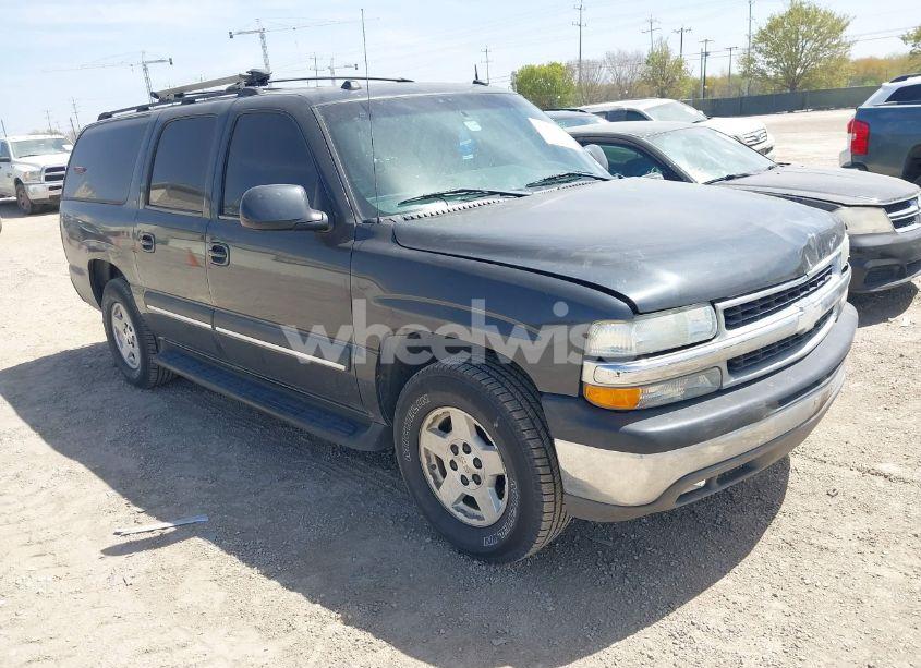 2004 Chevrolet Suburban 1500 LT (VIN 3GNEC16Z44G153093) main photo