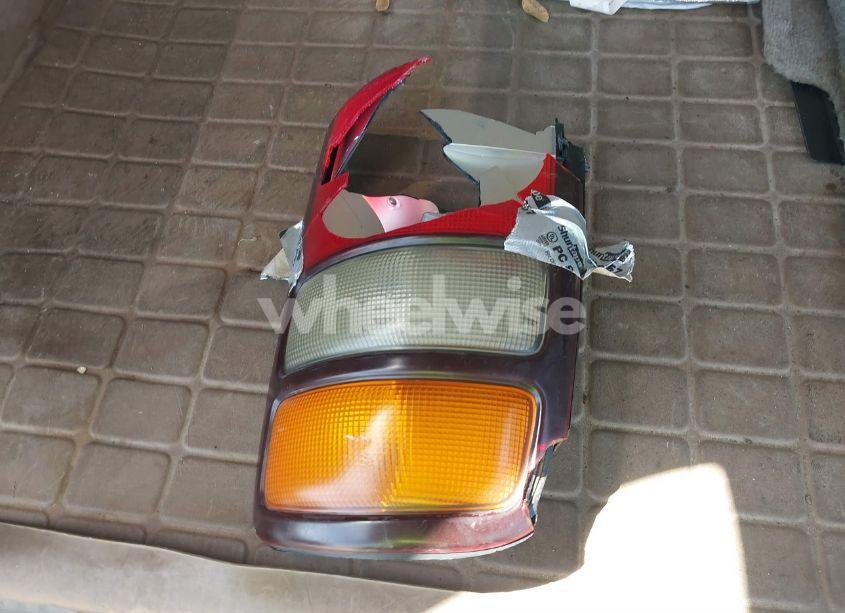 Photo 12 of 2004 Chevrolet Suburban 1500 LT (VIN 3GNEC16Z44G153093)