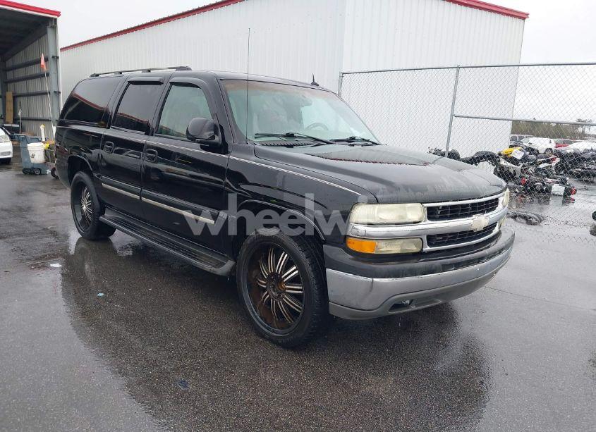 2005 Chevrolet Suburban 1500 LS (VIN 3GNEC16Z45G114201) main photo