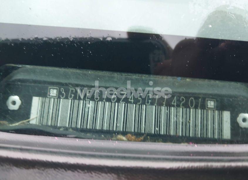 Photo 9 of 2005 Chevrolet Suburban 1500 LS (VIN 3GNEC16Z45G114201)