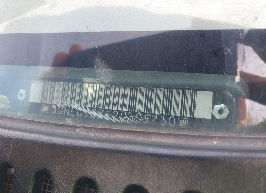 Photo 9 of 2002 Chevrolet Suburban 1500 LT (VIN 3GNEC16Z52G305430)