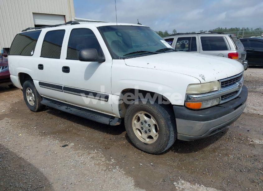 2005 Chevrolet Suburban 1500 LS (VIN 3GNEC16Z55G160622) main photo