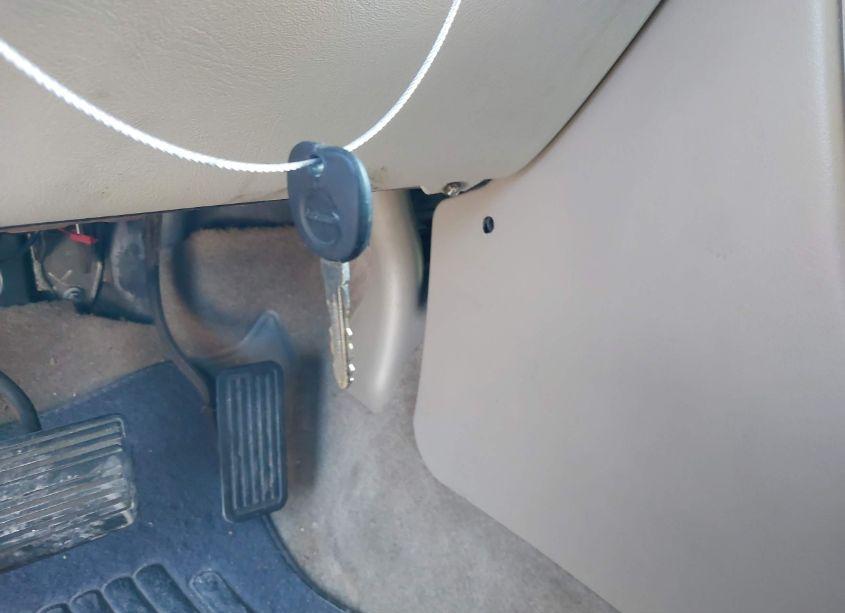 Photo 11 of 2005 Chevrolet Suburban 1500 Z71 (VIN 3GNEC16Z55G228417)