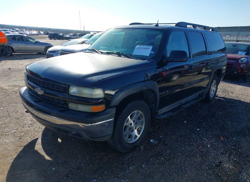 Photo 2 of 2005 Chevrolet Suburban 1500 Z71 (VIN 3GNEC16Z55G228417)