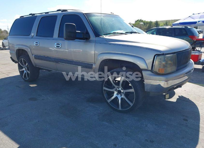 2002 Chevrolet Suburban 1500 LT (VIN 3GNEC16Z62G347203) main photo