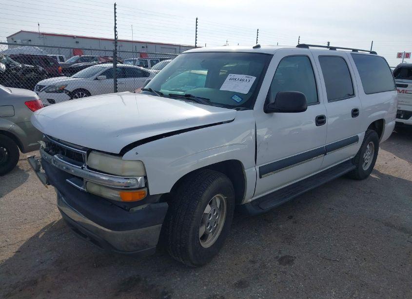 Photo 2 of 2003 Chevrolet Suburban 1500 LS (VIN 3GNEC16Z63G137976)