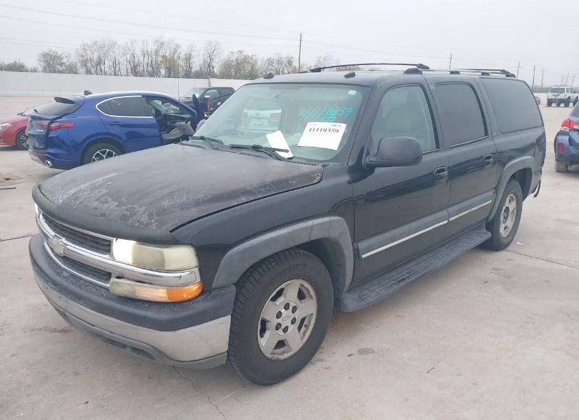 Photo 2 of 2004 Chevrolet Suburban 1500 LT (VIN 3GNEC16Z64G113436)