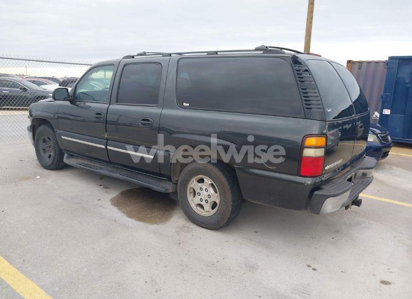 Photo 3 of 2004 Chevrolet Suburban 1500 LS (VIN 3GNEC16Z64G205467)