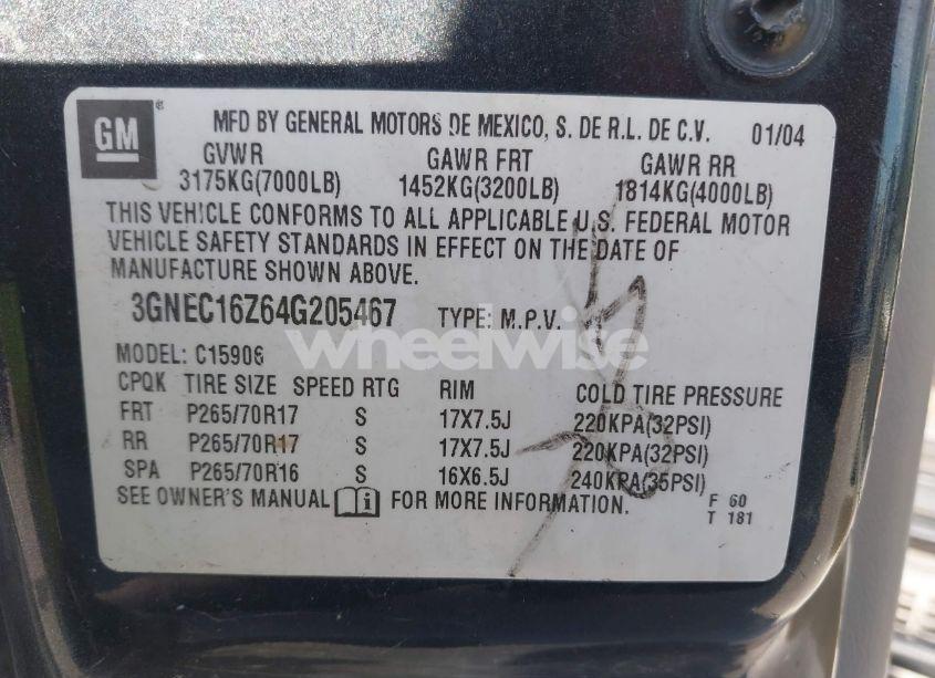 Photo 9 of 2004 Chevrolet Suburban 1500 LS (VIN 3GNEC16Z64G205467)