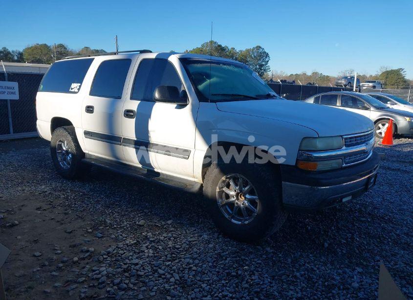 2004 Chevrolet Suburban 1500 LS (VIN 3GNEC16Z64G259156) main photo