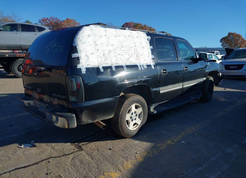 Photo 4 of 2004 Chevrolet Suburban 1500 LT (VIN 3GNEC16Z64G271663)