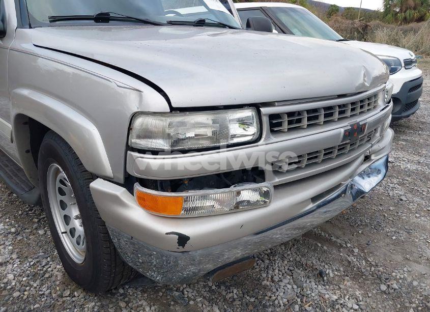 Photo 13 of 2004 Chevrolet Suburban 1500 LT (VIN 3GNEC16Z64G300451)