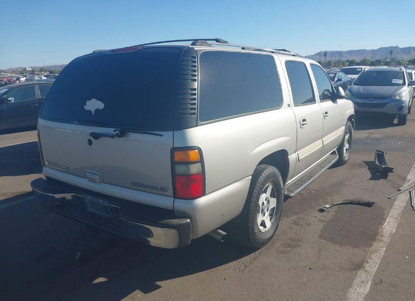 Photo 4 of 2005 Chevrolet Suburban 1500 LT (VIN 3GNEC16Z65G157020)