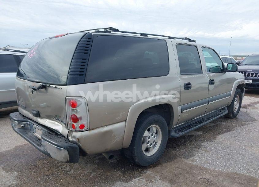Photo 4 of 2002 Chevrolet Suburban 1500 LS (VIN 3GNEC16Z72G193181)
