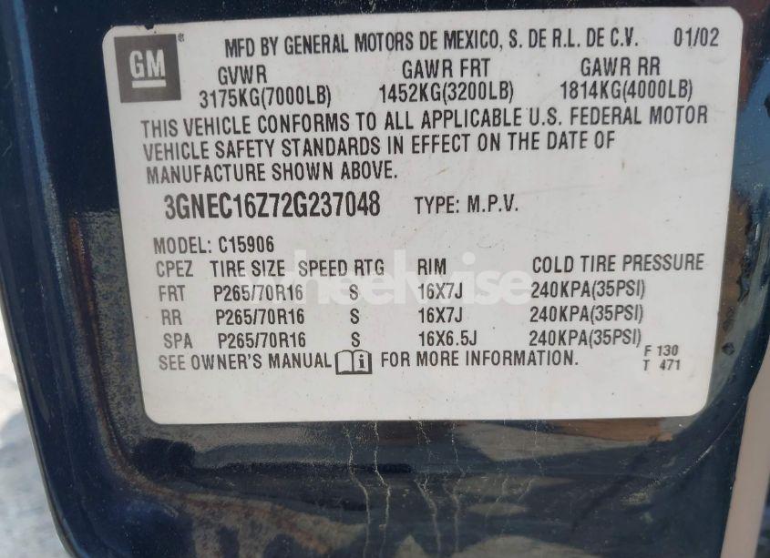 Photo 9 of 2002 Chevrolet Suburban 1500 LT (VIN 3GNEC16Z72G237048)