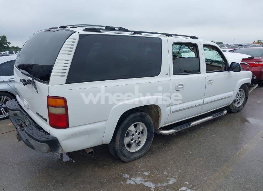 Photo 4 of 2002 Chevrolet Suburban 1500 LT (VIN 3GNEC16Z72G349364)