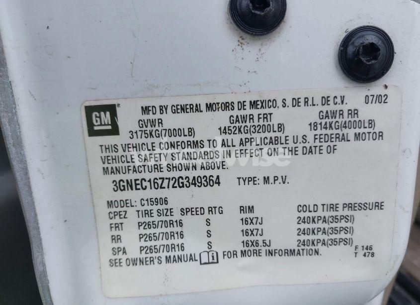 Photo 9 of 2002 Chevrolet Suburban 1500 LT (VIN 3GNEC16Z72G349364)