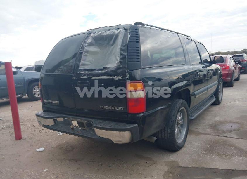 Photo 4 of 2003 Chevrolet Suburban 1500 LS (VIN 3GNEC16Z73G141597)