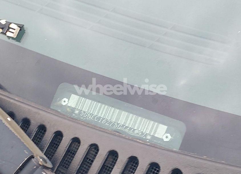 Photo 9 of 2003 Chevrolet Suburban 1500 LS (VIN 3GNEC16Z73G141597)