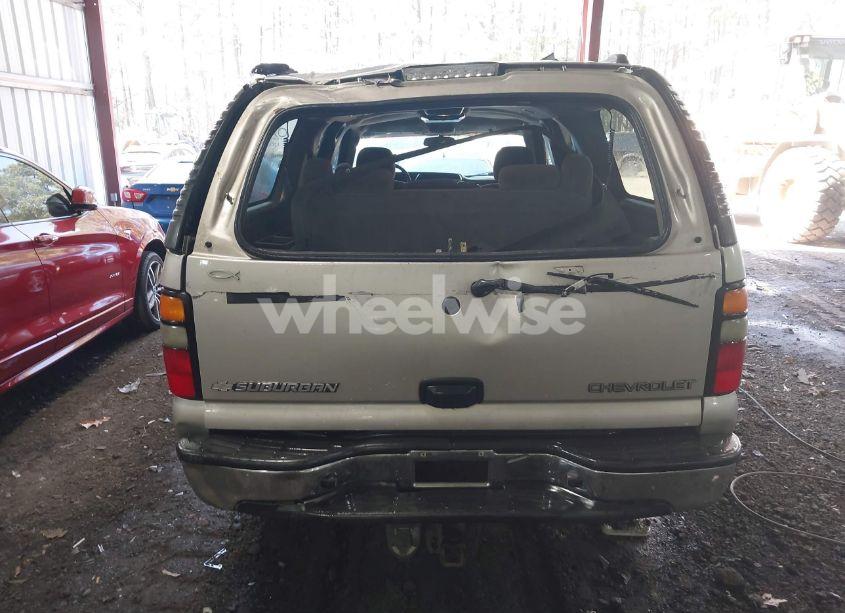 Photo 16 of 2004 Chevrolet Suburban 1500 LS (VIN 3GNEC16Z74G201816)