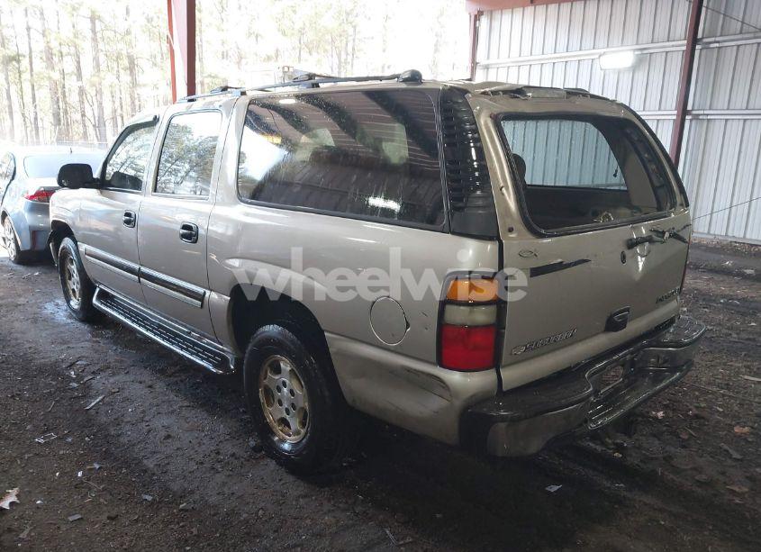 Photo 3 of 2004 Chevrolet Suburban 1500 LS (VIN 3GNEC16Z74G201816)