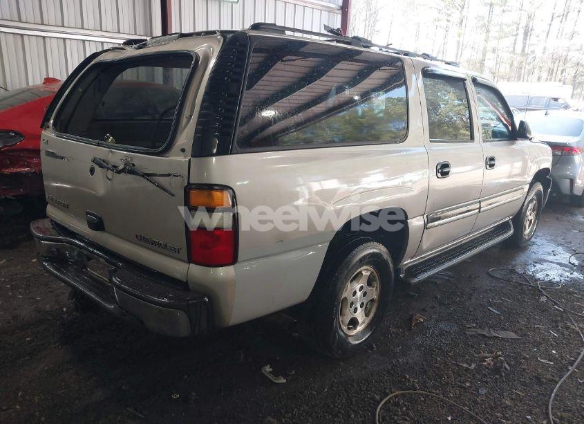 Photo 4 of 2004 Chevrolet Suburban 1500 LS (VIN 3GNEC16Z74G201816)