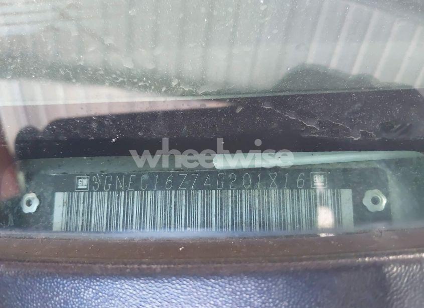 Photo 9 of 2004 Chevrolet Suburban 1500 LS (VIN 3GNEC16Z74G201816)