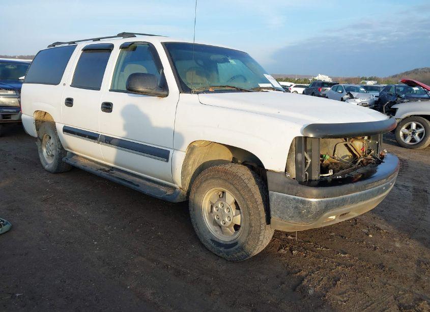 2002 Chevrolet Suburban 1500 LS (VIN 3GNEC16Z82G353245) main photo