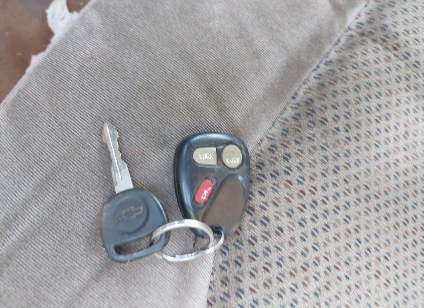 Photo 11 of 2002 Chevrolet Suburban 1500 LS (VIN 3GNEC16Z82G353245)