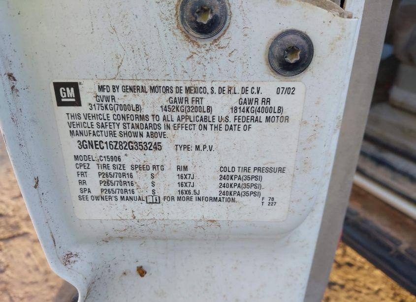 Photo 9 of 2002 Chevrolet Suburban 1500 LS (VIN 3GNEC16Z82G353245)