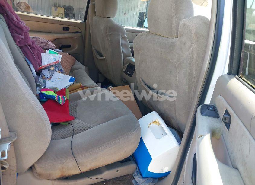 Photo 8 of 2003 Chevrolet Suburban 1500 LS (VIN 3GNEC16Z83G177914)