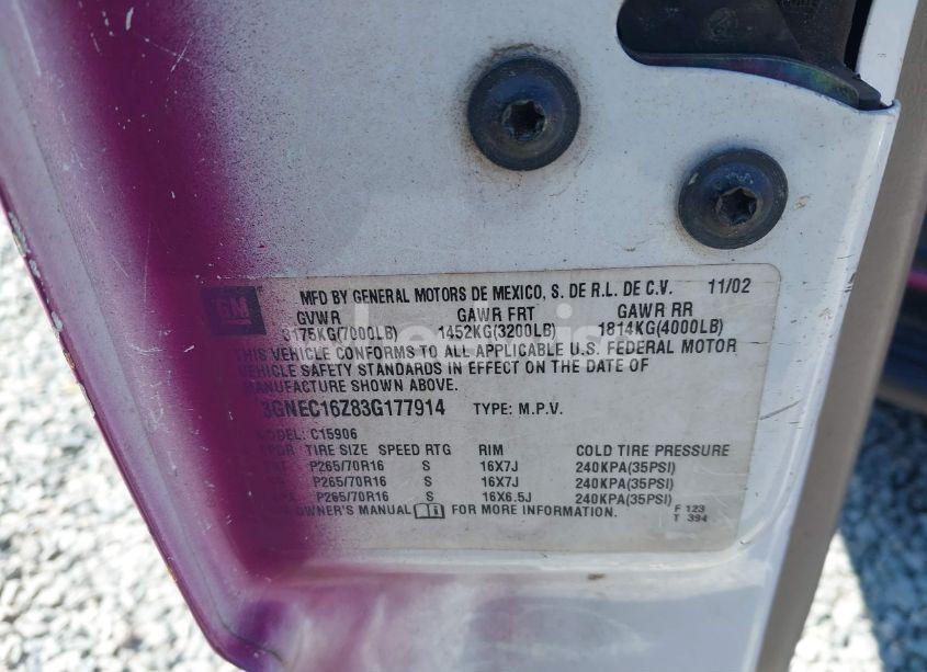 Photo 9 of 2003 Chevrolet Suburban 1500 LS (VIN 3GNEC16Z83G177914)