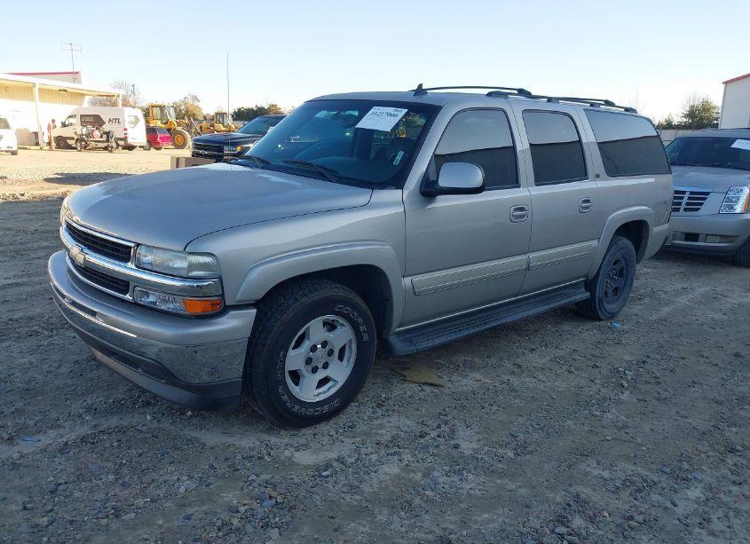 Photo 2 of 2006 Chevrolet Suburban 1500 LT (VIN 3GNEC16Z86G131021)