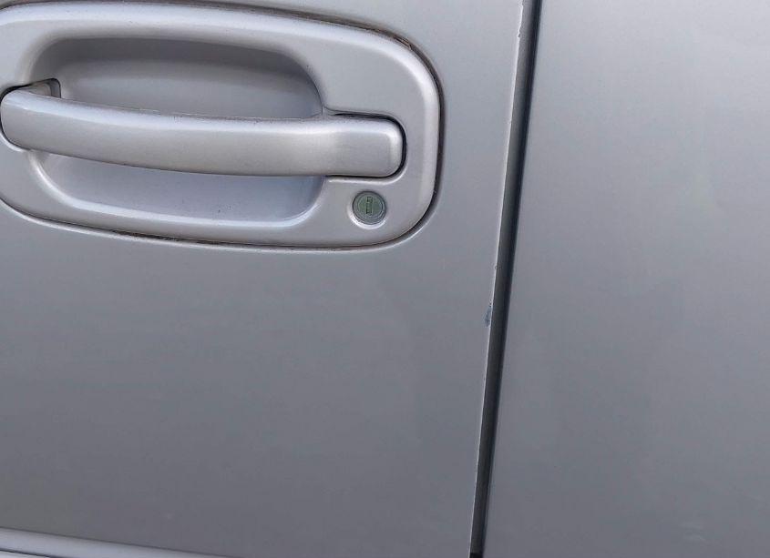 Photo 6 of 2006 Chevrolet Suburban 1500 LT (VIN 3GNEC16Z86G131021)