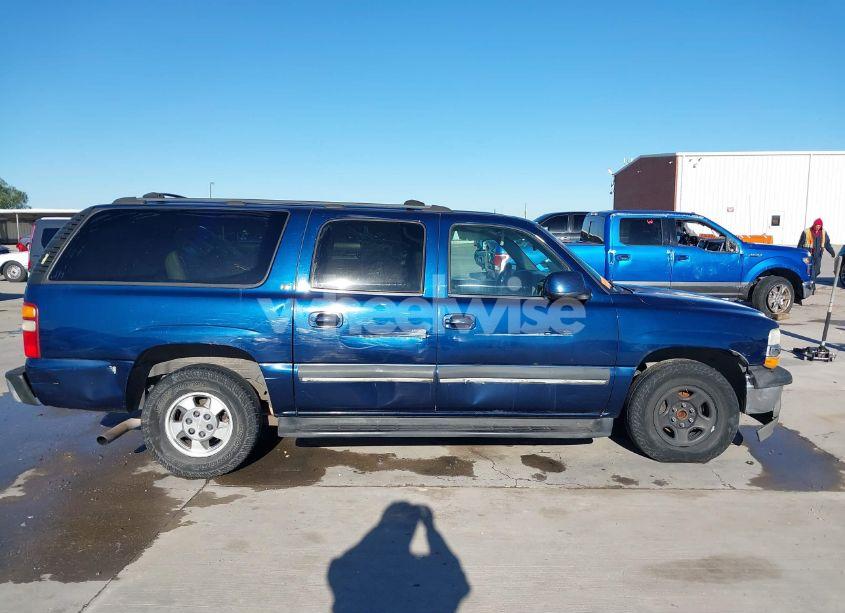 Photo 13 of 2002 Chevrolet Suburban 1500 LT (VIN 3GNEC16Z92G309366)