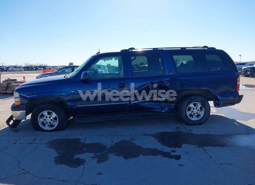 Photo 14 of 2002 Chevrolet Suburban 1500 LT (VIN 3GNEC16Z92G309366)